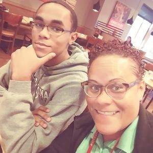 Meet your Posher, Linda